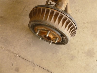 1995 Chevy Camaro - Rear End Axle with Drum Brakes3